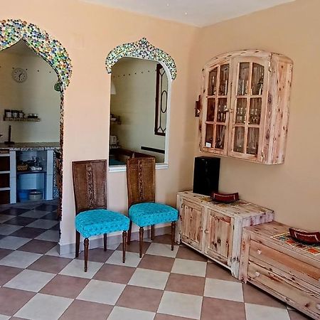 אל קאמפיו Bungalow Con Encanto, 100M2, A 800 M De La Playa מראה חיצוני תמונה