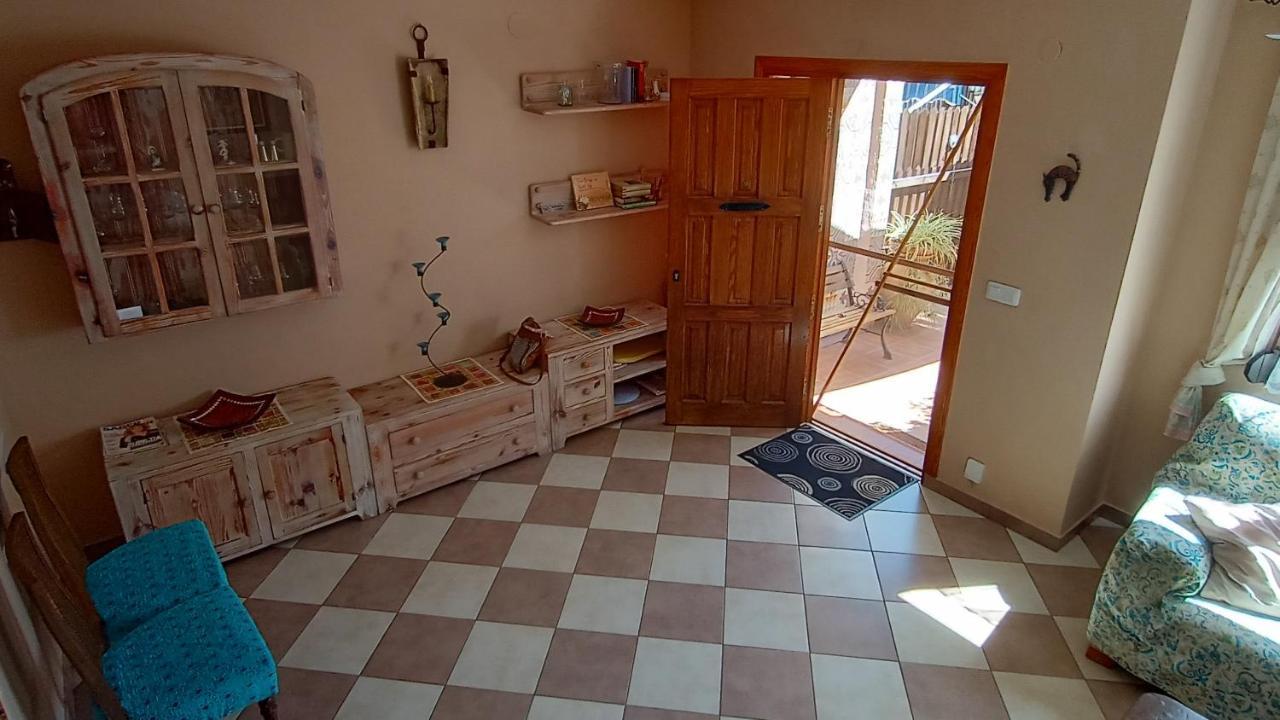 אל קאמפיו Bungalow Con Encanto, 100M2, A 800 M De La Playa מראה חיצוני תמונה