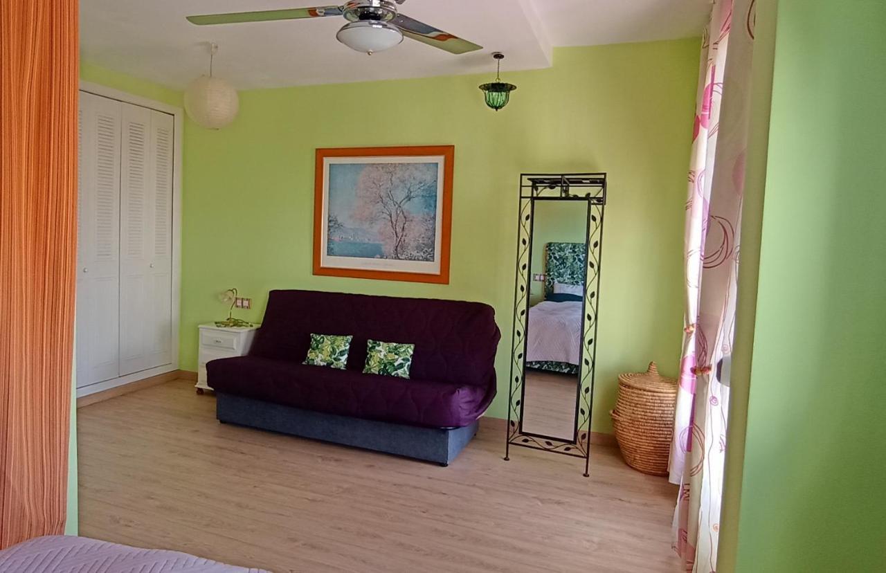 אל קאמפיו Bungalow Con Encanto, 100M2, A 800 M De La Playa מראה חיצוני תמונה